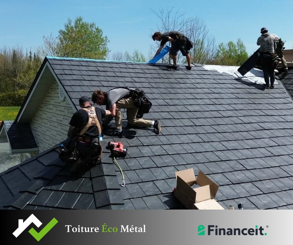 Toiture métallique installée sur maison